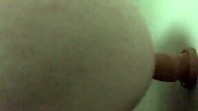 wanna taste my ass while i play with it using this dildo?