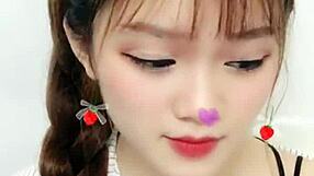 omg this cute korean girl's sexy uplive webcam stream is fire 🔥😍
