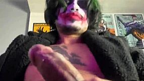 coringa cosplay handjob huge cock kkkkk look at this mano