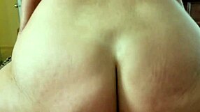 ms paris rose explodes in 30 wild orgasms close up