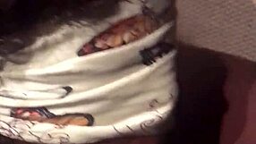 Blindfolded ebony deepthroats old black cock to cum