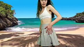 No panties on her watch wind blow skirt up pussy flash!