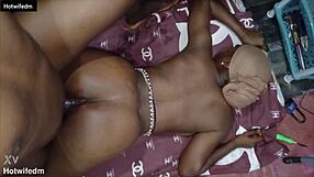 Fucking Step Mom's Creamy Pussy in Homemade Black XXX Video
