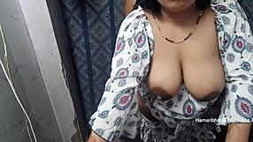 indian desi aunty getting sexy with her lover in hot action