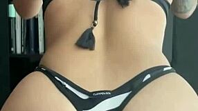 i can't stop watching claudia bavel's striptease n outdoor pussy play...
