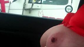 hey truckers watch aussiefox flash her tits