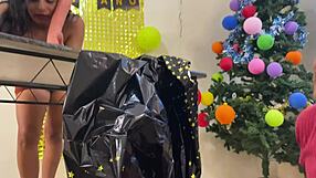 New Year's Eve Party Turns Into Wild 4some Orgy Amateur Homemade