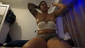 i shake my ass talkin super dirty feels so naughty