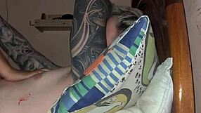 Real stepbrother homemade orgasm video!