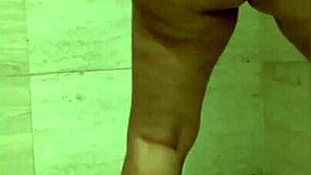 Wow watch mi cuñada masturbate then suck deep!