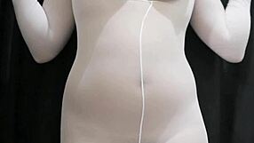 Bokep indo terbaru udah pakai stocking sexy tapi gagal ngentot karena udah gak kuat crot berkali kali