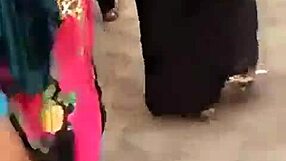 Big Ass Indian Girl Shakes Her Ass