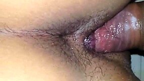 Venezuela en 4 features a latina amateur in hardcore anal action.