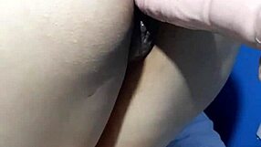 Yola Yolandy Takes Deep Anal Stimulation