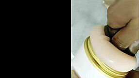 Extreme jerking with fleshlight