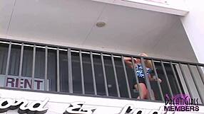 Blonde flashes her body in Tampa sun