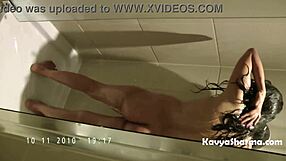 desi aunty kavya feels so horny bathing alone