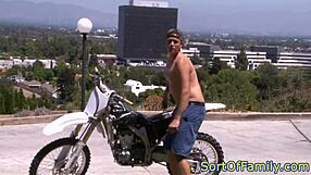 amateur busty stepteen rides dick in closeup