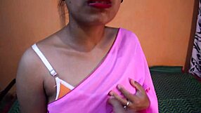 indian desi big ass bhabhi wearing pink saree and blowjob her boyfriend