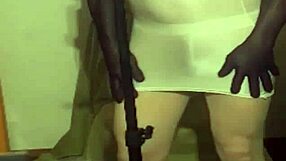 crossdresser maria in white nylonpanty en highheels