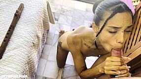 Petite Violeta Grey Obsessed With Sucking Riding