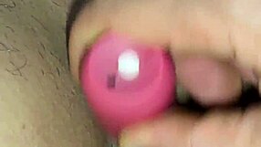 حلق شعر كس خدامة مصرية مع عشيقها السعودي سكس عرب