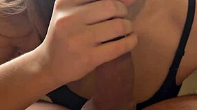 Amador caseiro loira rabuda gets mouth fucked