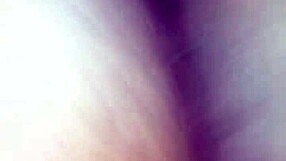 Novinha gives pussy to the black guy