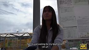 Tricky Guy Fucks Hot Chick For Cash