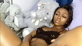 my fat bitch pussy lips creams during solo play
