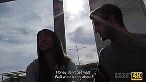 Tricky Guy Fucks Hot Chick For Cash