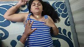 Hot Shimmy Boobs Sucking Romance Mallu Couple Boobs Press Fun